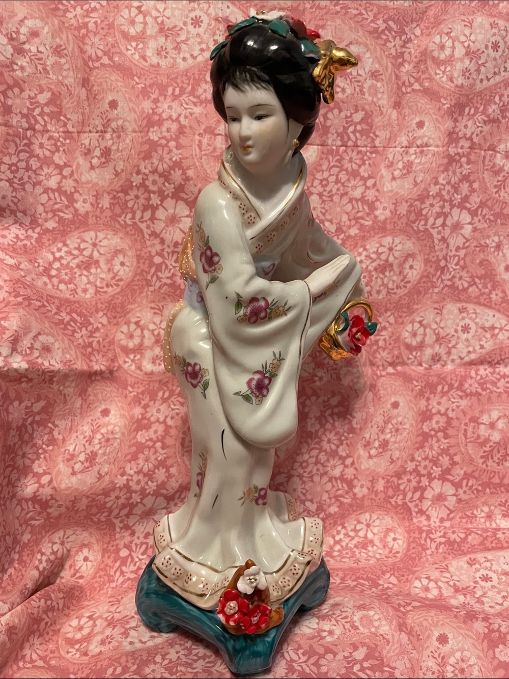 Porcelain Geisha Figurine in White and Teal